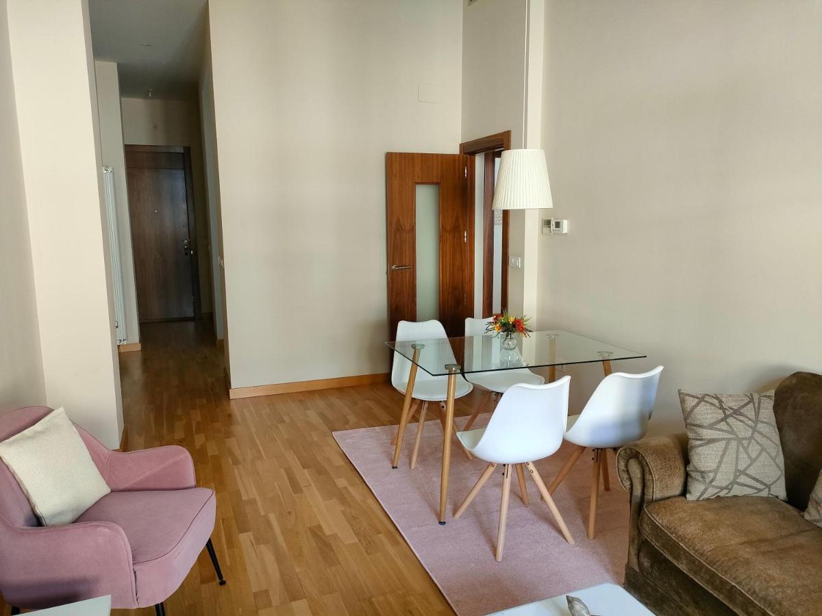 그라나다 Apartamento Nueva Del Santisimo 아파트 외부 사진